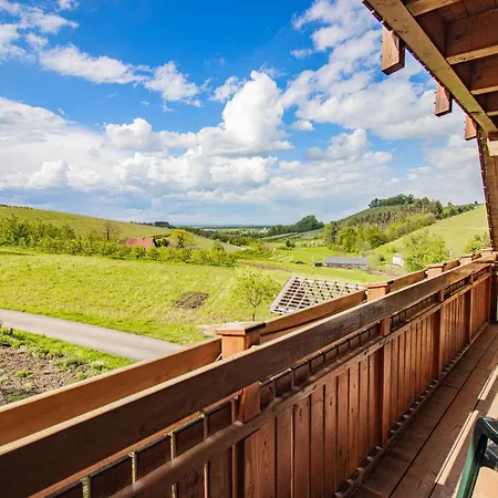 Weingut Und Josef Huber 公寓 奥伯基希